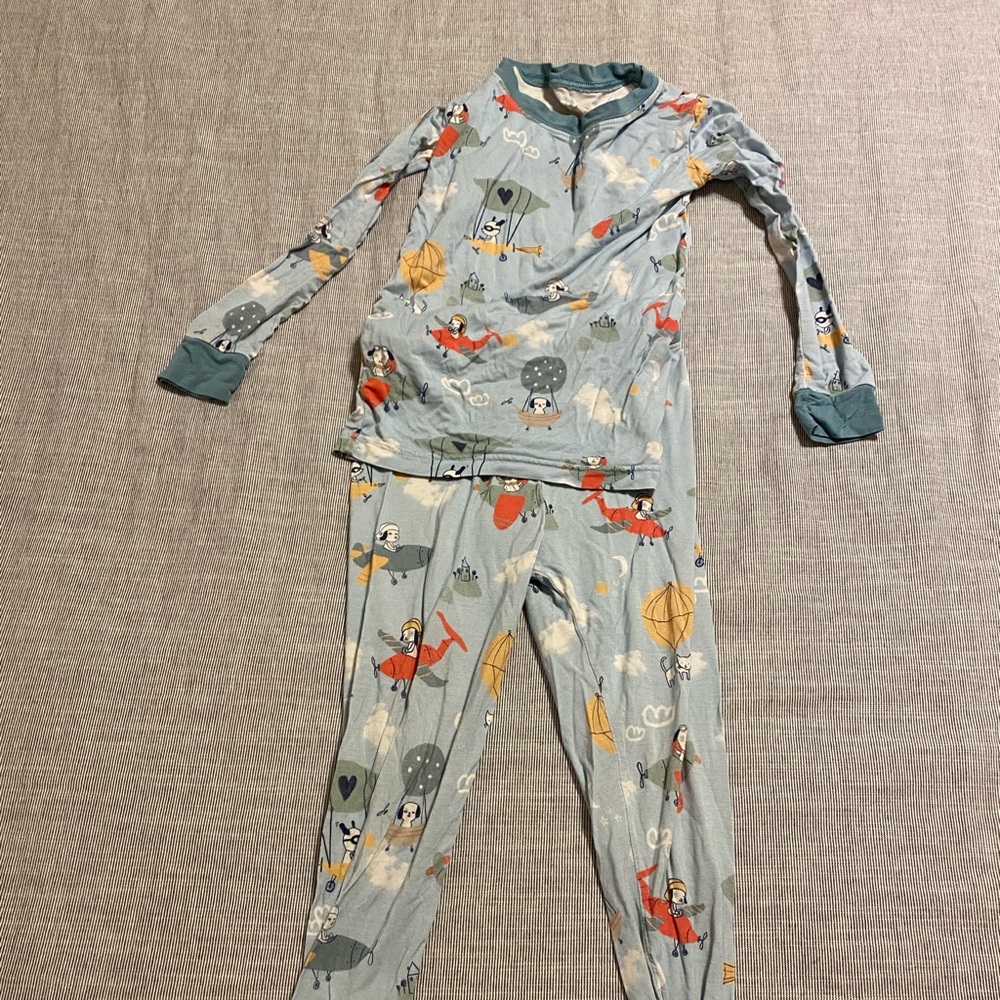 Little Sleepies pajamas. EUC
